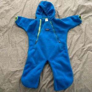 Patagonia baby fleece suit 12m